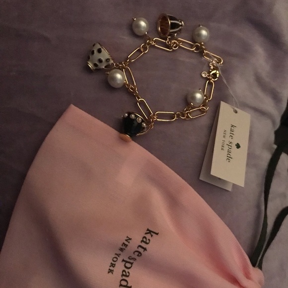Kate Spade NWT Alice in Wonderland Teacup Charm Bracelet - Picture 8 of 11